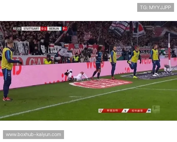 “柏林联1-0斯图加特，郑优营制胜球助球队主场告捷”